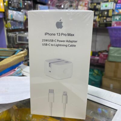 3Pin Iphone 25 W charger compatible for 11,12,13, 14 series